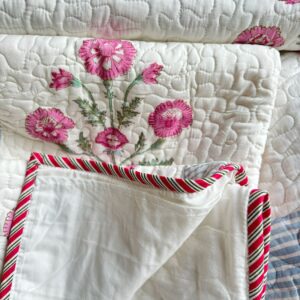 Gulabo Quilted Bed Cover