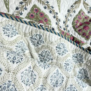 Haryali Quilted Bed Cover