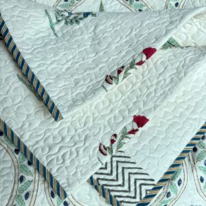 Bagiya Quilted Bed Cover